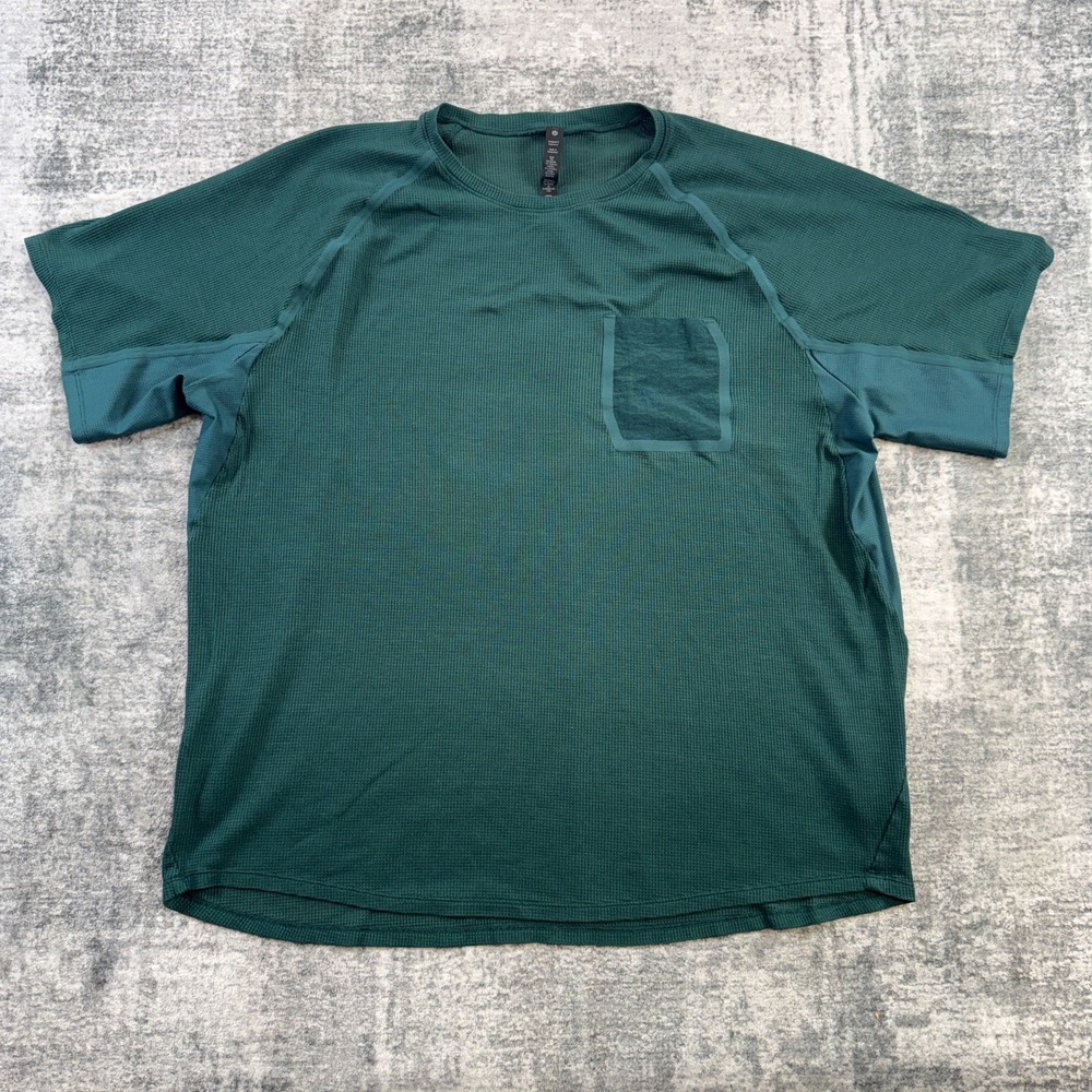 Lululemon Ventilated Hiking Shirt Mens 2XL Green Waffle Knit Wicking Stretch